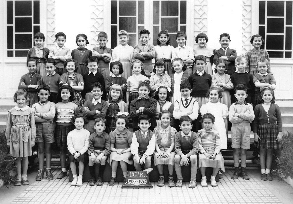 r_1953-1954_10eme Mixte.jpg - Lycée Regnault - TANGER / MAROCClasse de 10ème Mixte - Année Scolaire 1953-1954Photo communiquée par Bernard Moulet 